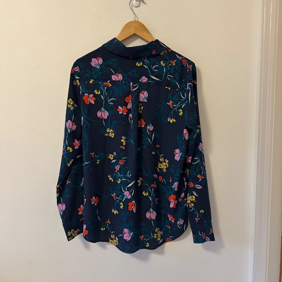 Halogen Floral Button Down Flowy Blouse | Size Medium - Picture 5 of 9